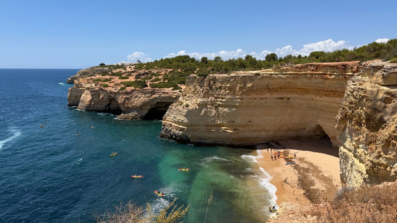 Les meilleures plages de l'Algarve par type : sable doré, falaises, surf et plus