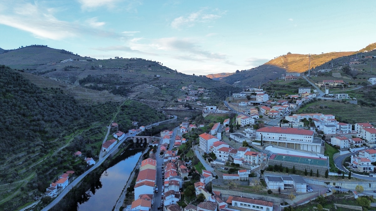 Village of Pinhão nestled in the Douro Valley river bend, Portugal